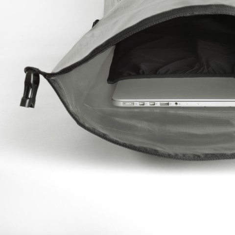 [SIL.37749] 360 Orbit 25L SIL37749_detail-laptop (Small)